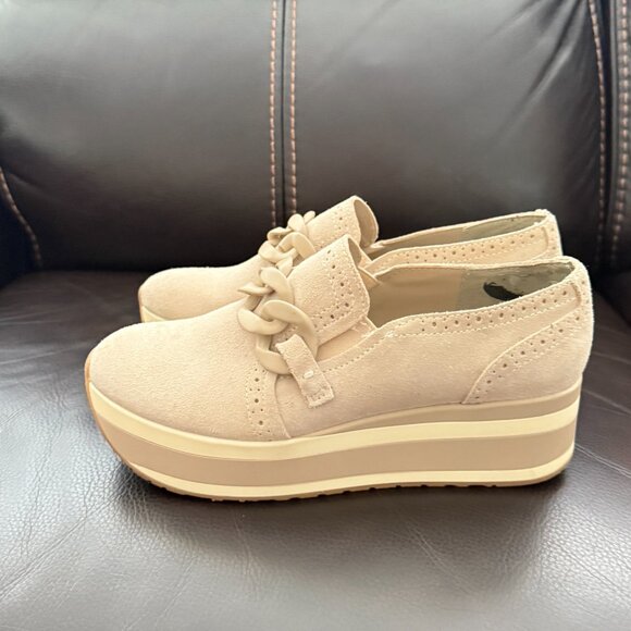 Dolce Vita Beige Platform Loafers - Picture 4 of 9